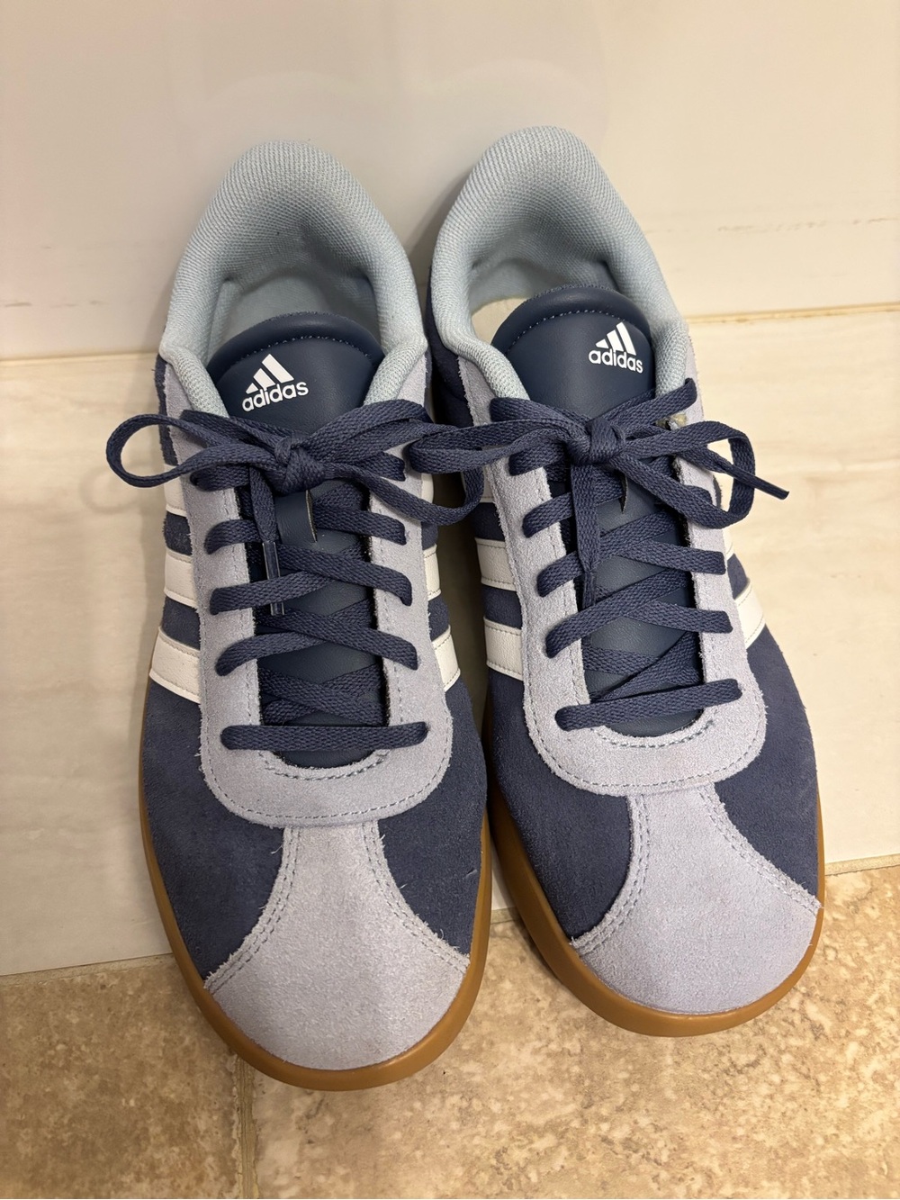 Adidas Classic Low-Top Suede Women’s Sneakers in Blue and White - Picture 3 of 6